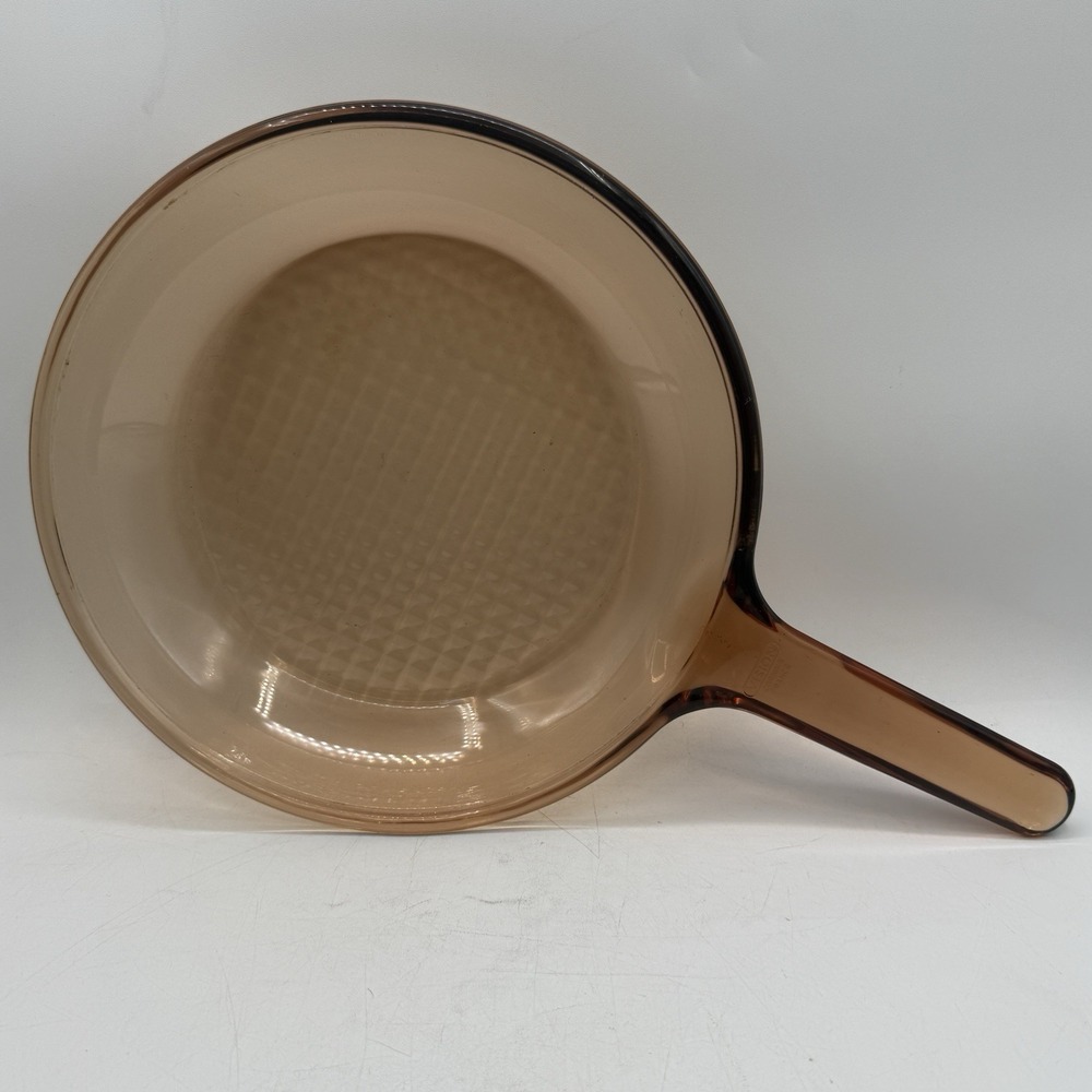 VTG Vision Corning Ware 10" Skillet Amber Glass Fry Pan Waffle Bottom France